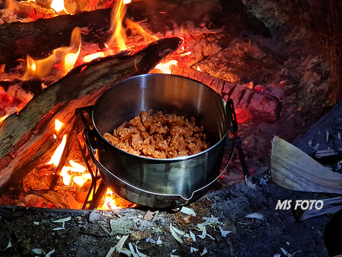 20251018_192228 20251018_192228